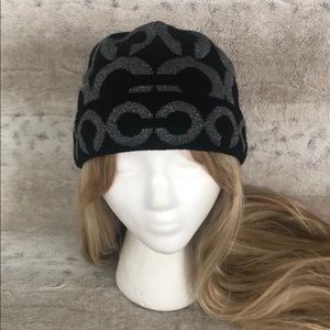 COACH- WINTER BEANIE HAT